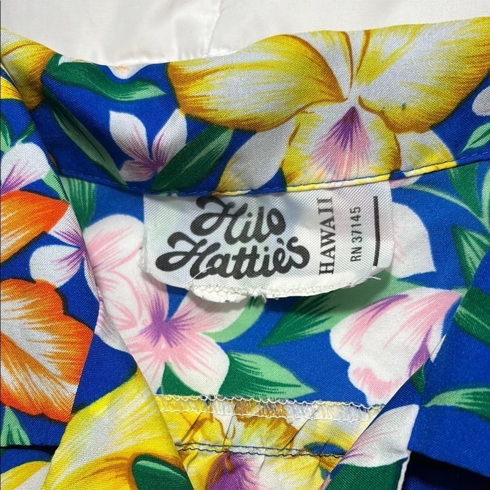 Hilo Hattie’s Hawaii Luau Tropical Floral Blue Hawaiian Shirt Vintage - Picture 2 of 6